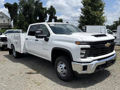 2026 Chevrolet Silverado 3500 HD Chassis Cab 4WD Crew Cab 177" WB, 60" CA Work Truck