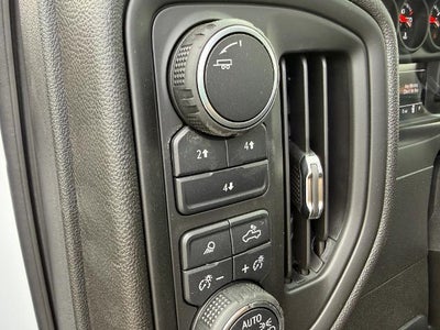 2025 Chevrolet Silverado 3500 HD Chassis Cab 4WD Crew Cab 177" WB, 60" CA Work Truck