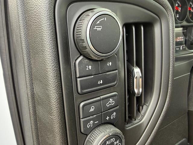 2025 Chevrolet Silverado 3500 HD Chassis Cab 4WD Crew Cab 177" WB, 60" CA Work Truck