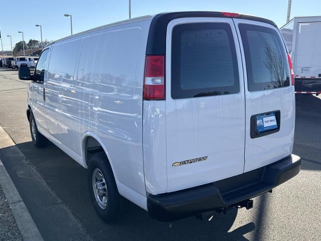 2025 Chevrolet Silverado 3500 HD Chassis Cab 4WD Crew Cab 177" WB, 60" CA Work Truck