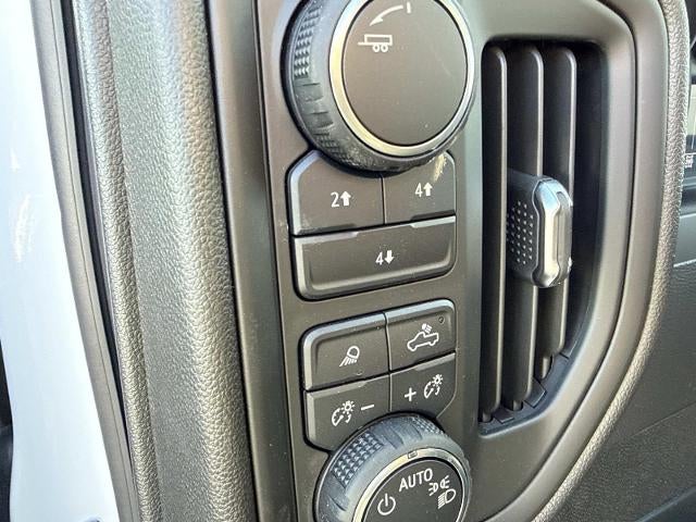 2025 Chevrolet Silverado 3500 HD Chassis Cab 4WD Crew Cab 177" WB, 60" CA Work Truck