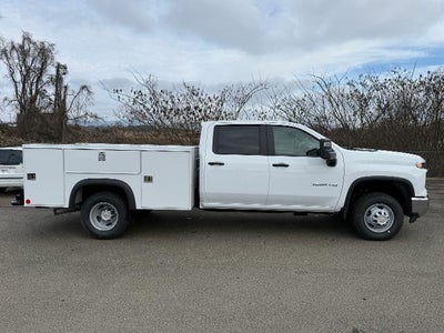 2025 Chevrolet Silverado 3500 HD Chassis Cab 4WD Crew Cab 177" WB, 60" CA Work Truck