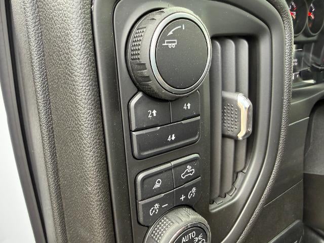 2025 Chevrolet Silverado 3500 HD Chassis Cab 4WD Crew Cab 177" WB, 60" CA Work Truck