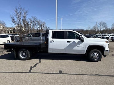 2026 Chevrolet Silverado 3500 HD Chassis Cab 4WD Crew Cab 177" WB, 60" CA Work Truck