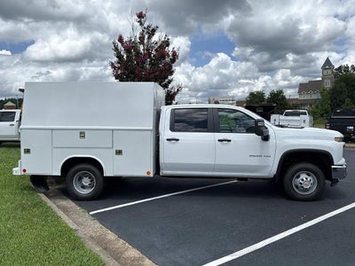 2026 Chevrolet Silverado 3500 HD Chassis Cab 4WD Crew Cab 177" WB, 60" CA Work Truck