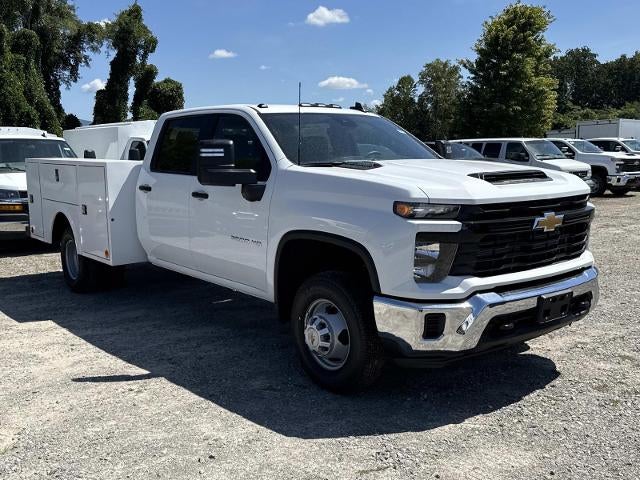 2026 Chevrolet Silverado 3500 HD Chassis Cab 4WD Crew Cab 177" WB, 60" CA Work Truck