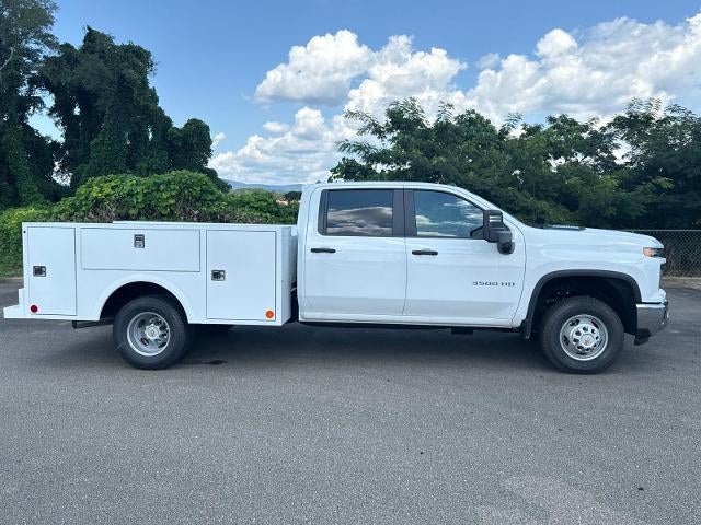 2025 Chevrolet Silverado 3500 HD Chassis Cab 4WD Crew Cab 177" WB, 60" CA Work Truck