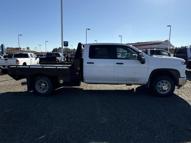 2025 Chevrolet Silverado 3500 HD Chassis Cab 4WD Crew Cab 177" WB, 60" CA Work Truck