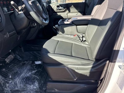 2025 Chevrolet Silverado 3500 HD Chassis Cab 4WD Crew Cab 177" WB, 60" CA Work Truck