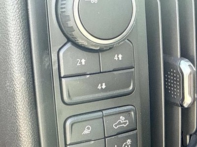 2025 Chevrolet Silverado 3500 HD Chassis Cab 4WD Crew Cab 177" WB, 60" CA Work Truck