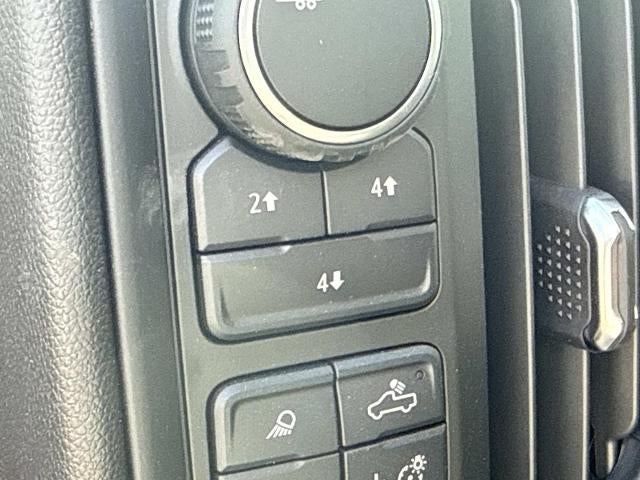 2025 Chevrolet Silverado 3500 HD Chassis Cab 4WD Crew Cab 177" WB, 60" CA Work Truck