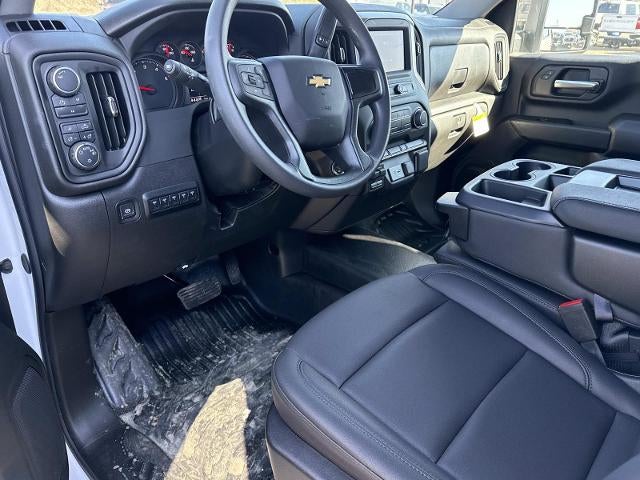 2025 Chevrolet Silverado 3500 HD Chassis Cab 4WD Crew Cab 177" WB, 60" CA Work Truck