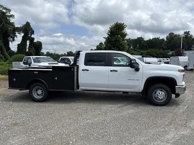 2026 Chevrolet Silverado 3500 HD Chassis Cab 4WD Crew Cab 177" WB, 60" CA Work Truck