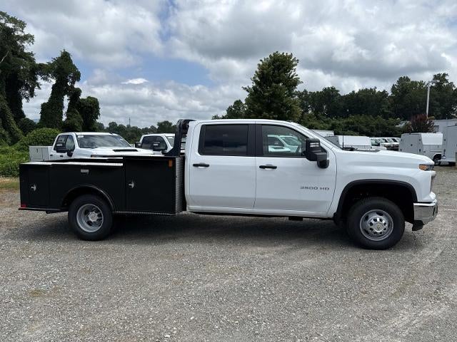 2026 Chevrolet Silverado 3500 HD Chassis Cab 4WD Crew Cab 177" WB, 60" CA Work Truck