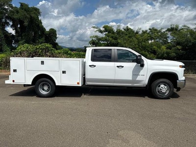 2025 Chevrolet Silverado 3500 HD Chassis Cab 4WD Crew Cab 177" WB, 60" CA Work Truck
