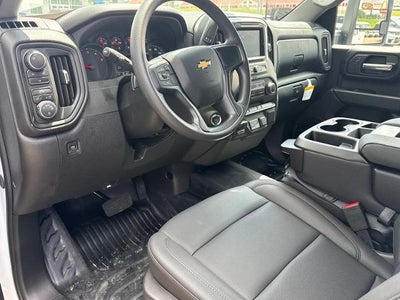2025 Chevrolet Silverado 3500 HD Chassis Cab 4WD Crew Cab 177" WB, 60" CA Work Truck