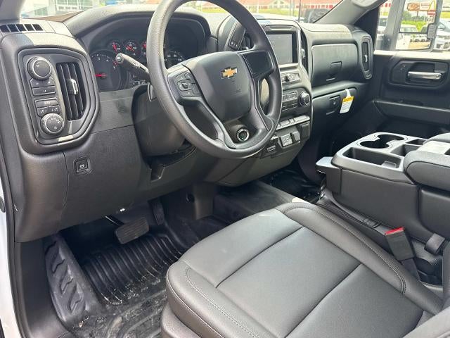 2025 Chevrolet Silverado 3500 HD Chassis Cab 4WD Crew Cab 177" WB, 60" CA Work Truck