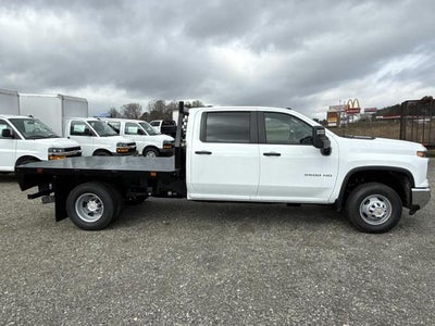 2026 Chevrolet Silverado 3500 HD Chassis Cab 4WD Crew Cab 177" WB, 60" CA Work Truck