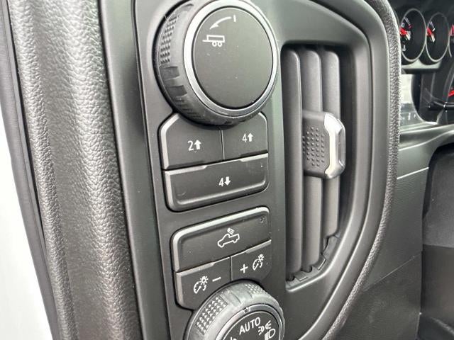 2026 Chevrolet Silverado 3500 HD Chassis Cab 4WD Crew Cab 177" WB, 60" CA Work Truck