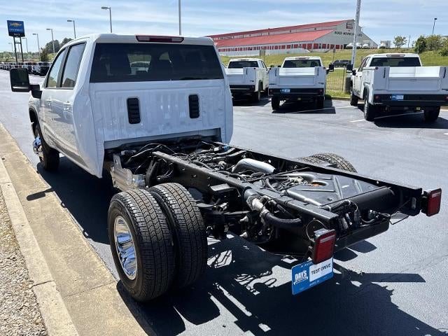 2026 Chevrolet Silverado 3500 HD Chassis Cab 4WD Crew Cab 177" WB, 60" CA LT