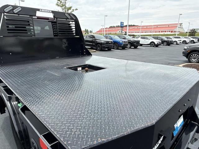 2024 Chevrolet Silverado 3500 HD Chassis Cab 4WD Crew Cab 177" WB, 60" CA Work Truck