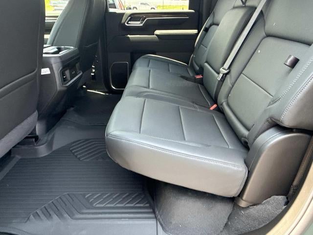 2026 Chevrolet Silverado 2500 HD Crew Cab Standard Box 4-Wheel Drive LT