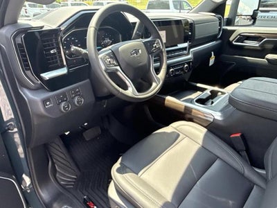 2026 Chevrolet Silverado 2500 HD Crew Cab Standard Box 4-Wheel Drive LT