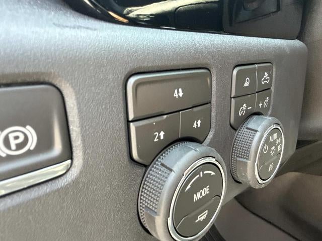 2026 Chevrolet Silverado 2500 HD Crew Cab Standard Box 4-Wheel Drive LT