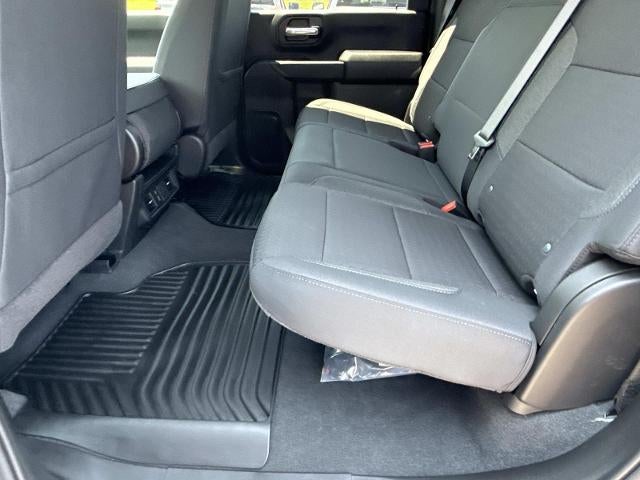 2026 Chevrolet Silverado 2500 HD Crew Cab Standard Box 4-Wheel Drive Custom
