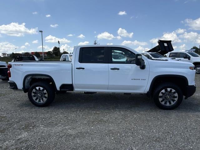 2026 Chevrolet Silverado 2500 HD Crew Cab Standard Box 4-Wheel Drive Custom
