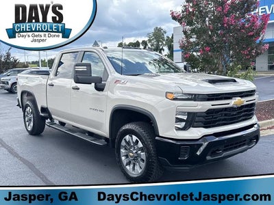 2026 Chevrolet Silverado 2500 HD Crew Cab Standard Box 4-Wheel Drive Custom