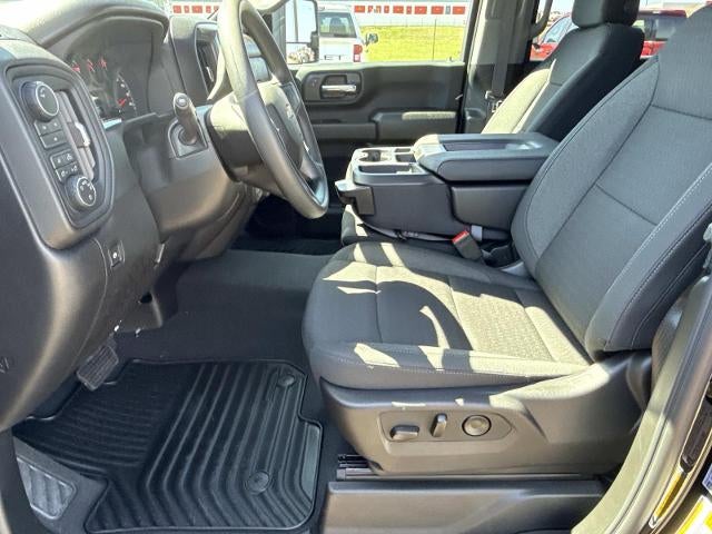 2026 Chevrolet Silverado 2500 HD Crew Cab Standard Box 4-Wheel Drive Custom