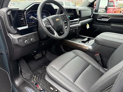 2026 Chevrolet Silverado 2500 HD Crew Cab Standard Box 4-Wheel Drive LT