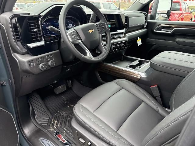 2026 Chevrolet Silverado 2500 HD Crew Cab Standard Box 4-Wheel Drive LT