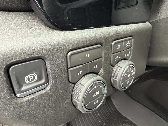 2026 Chevrolet Silverado 2500 HD Crew Cab Standard Box 4-Wheel Drive LT