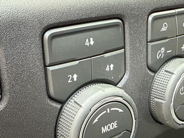 2026 Chevrolet Silverado 2500 HD Crew Cab Standard Box 4-Wheel Drive LT