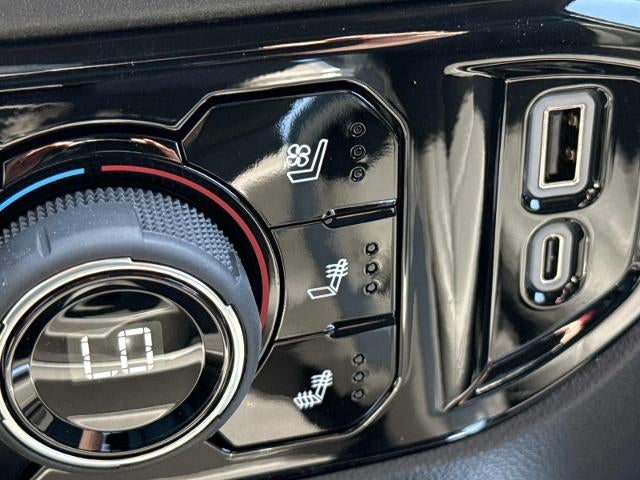 2026 Chevrolet Silverado 2500 HD Crew Cab Standard Box 4-Wheel Drive LTZ