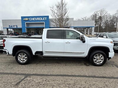 2026 Chevrolet Silverado 2500 HD Crew Cab Standard Box 4-Wheel Drive High Country