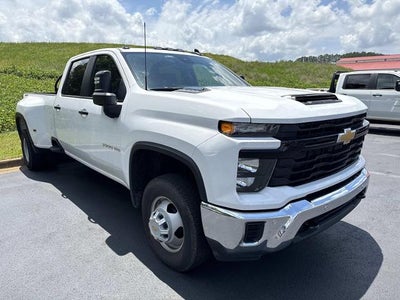 2025 Chevrolet Silverado 3500 HD Crew Cab Long Box 4-Wheel Drive Work Truck