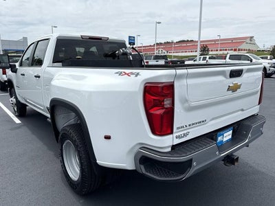2025 Chevrolet Silverado 3500 HD Crew Cab Long Box 4-Wheel Drive Work Truck