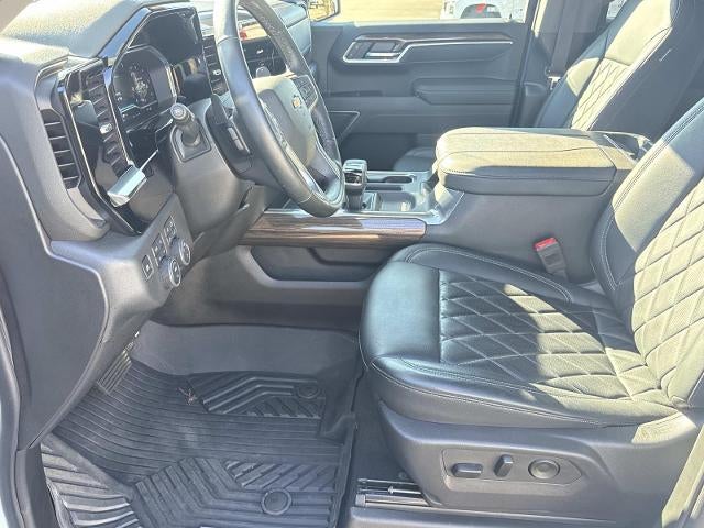 2025 Chevrolet Silverado 1500 Crew Cab Short Box 4-Wheel Drive LT 1LT