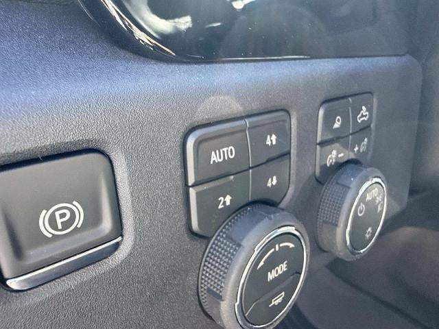 2026 Chevrolet Silverado 1500 Crew Cab Short Box 4-Wheel Drive LT 1LT