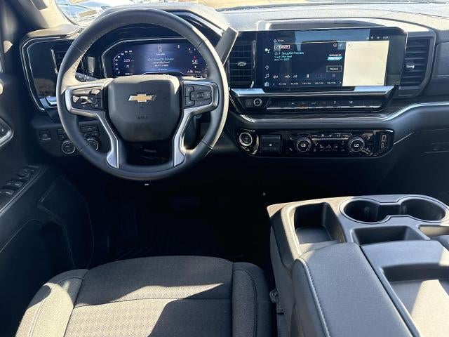 2025 Chevrolet Silverado 1500 Crew Cab Short Box 4-Wheel Drive LT 1LT