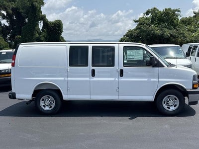 2026 Chevrolet Express Cargo 2500 Regular Wheelbase Rear-Wheel Drive