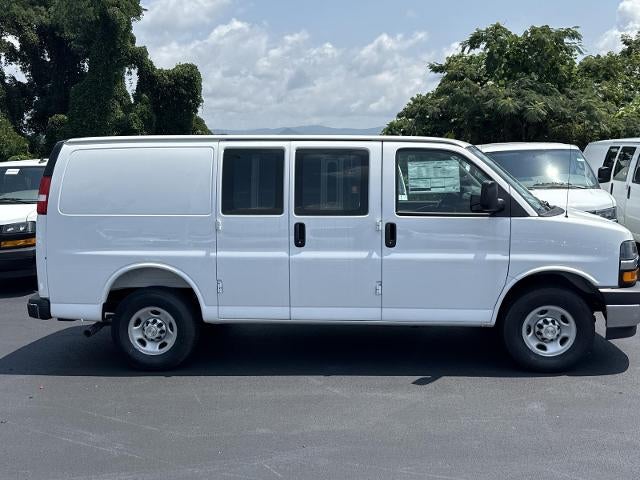 2026 Chevrolet Express Cargo 2500 Regular Wheelbase Rear-Wheel Drive
