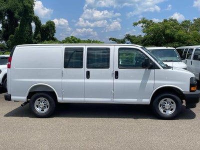 2025 Chevrolet Express Cargo 2500 2500 Regular Wheelbase Rear-Wheel Drive