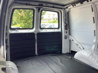 2025 Chevrolet Express Cargo 2500 2500 Regular Wheelbase Rear-Wheel Drive