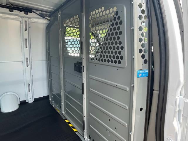 2025 Chevrolet Express Cargo 2500 2500 Regular Wheelbase Rear-Wheel Drive