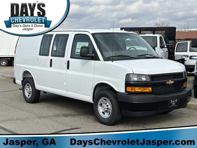 2025 Chevrolet Express Cargo 2500 Regular Wheelbase Rear-Wheel Drive