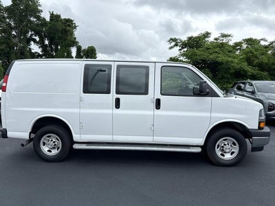 2024 Chevrolet Express Cargo 2500 2500 Regular Wheelbase Rear-Wheel Drive